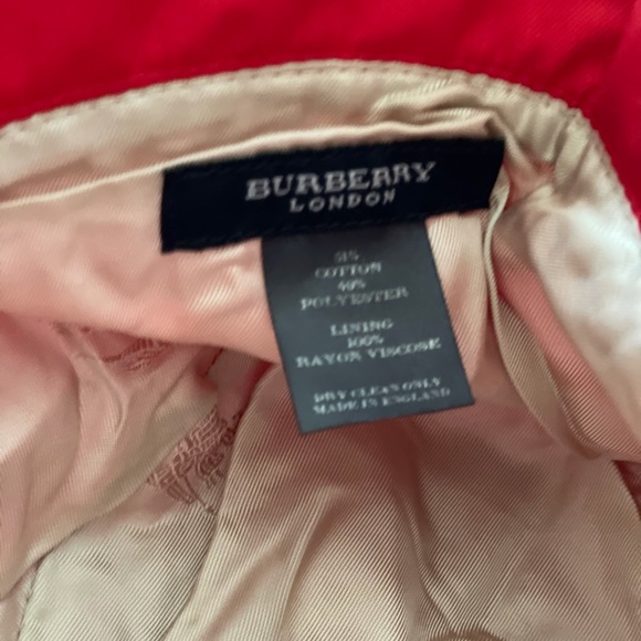 Authentic BURBERRY Bucket Hat.Red w/Signature Trim - Picture 2 of 4